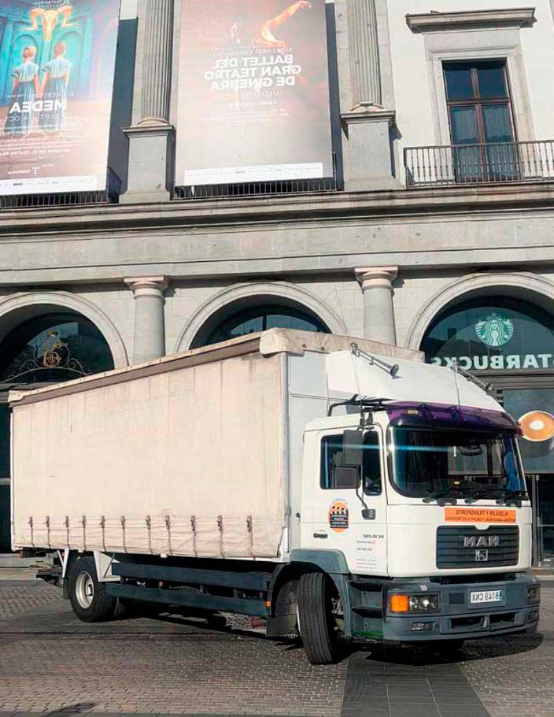 transporte-audiovisual-en-camion